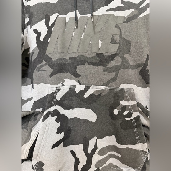 Nike Gray Black Camo Pullover Hoodie Men’s Size M - Picture 3 of 6
